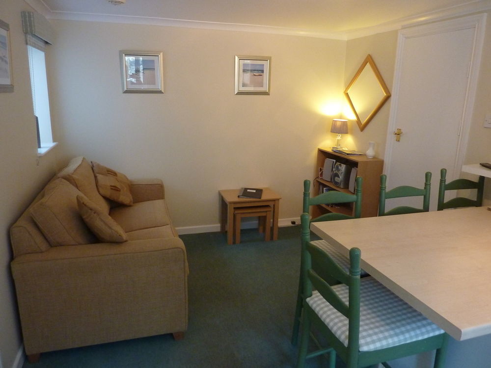 Fernleigh Guest House Линтон Экстерьер фото