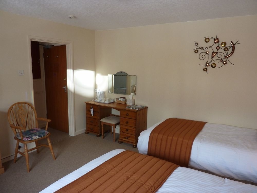 Fernleigh Guest House Линтон Экстерьер фото