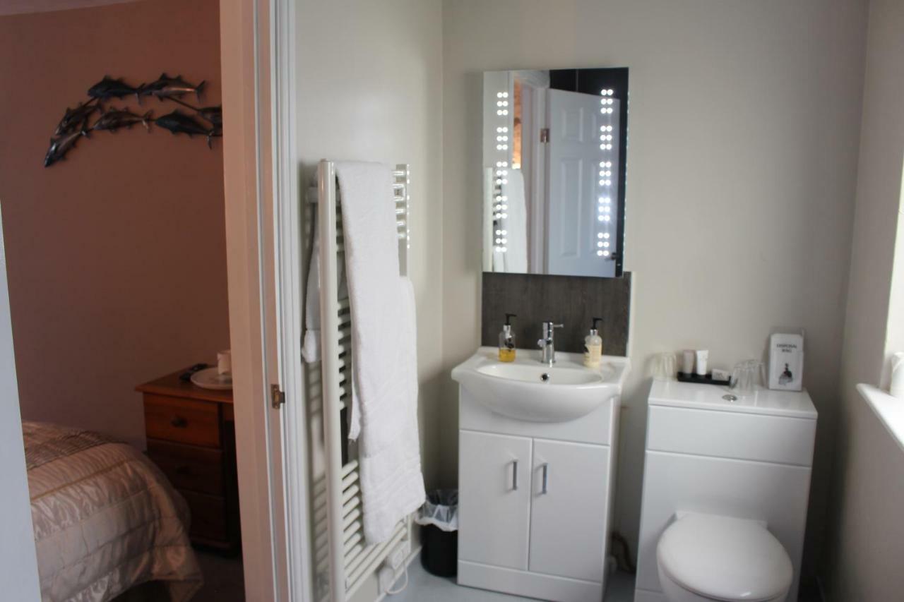 Fernleigh Guest House Линтон Экстерьер фото